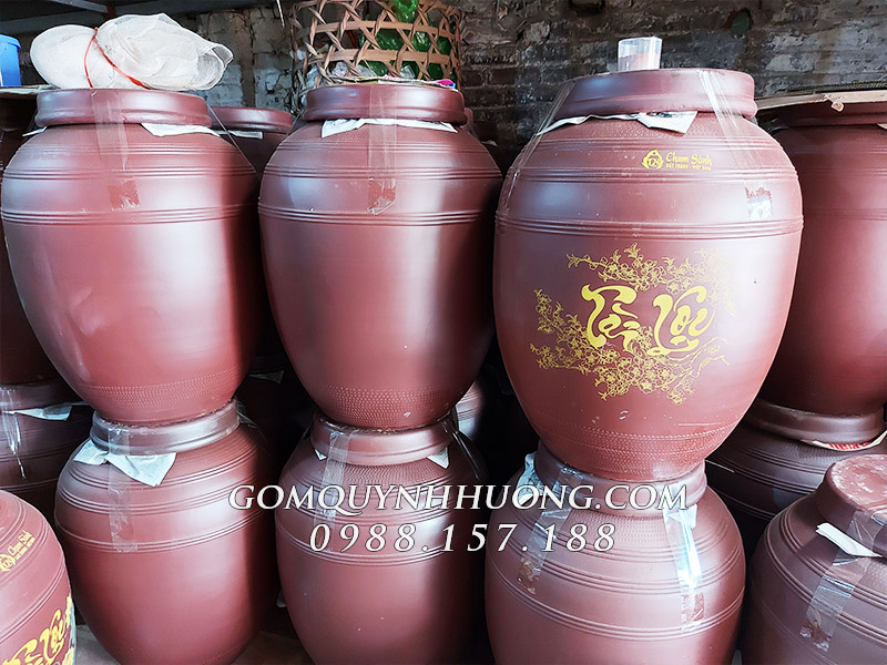 Lựa chọn ngâm rượu bằng chum gốm Bát Tràng