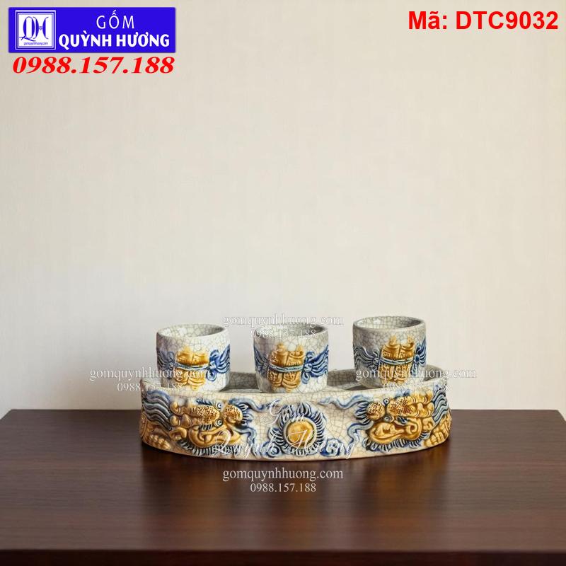 Kỷ thờ 3 chén - Báo giá Bộ đồ thờ Men Rạn đắp nổi mã DTC9032