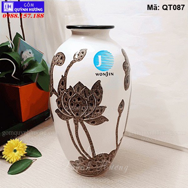 Bình cắm hoa gốm sứ quà tặng in logo mã QT087 Bình cắm hoa gốm sứ quà tặng in logo mã QT087