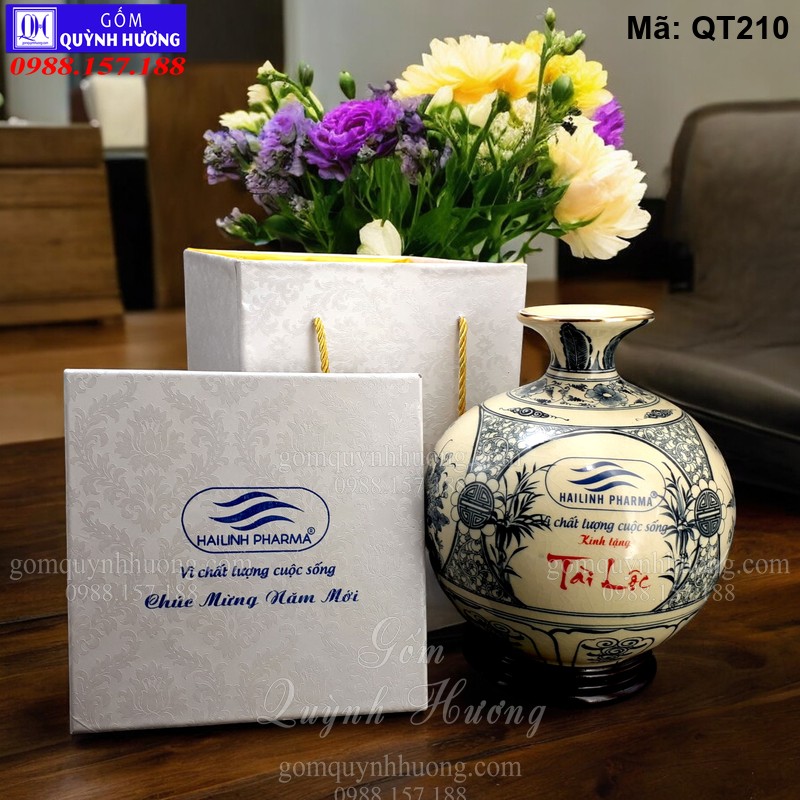 Bình hút lộc men rạn in logo công ty HAILINH PHARMA mã QT210 Bình hút lộc men rạn in logo công ty HAILINH PHARMA mã QT210