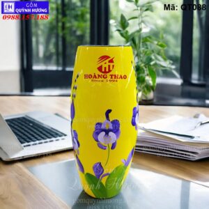 Lọ hoa in logo điện máy Hoàng Thao quà tặng ý nghĩa mã QT088