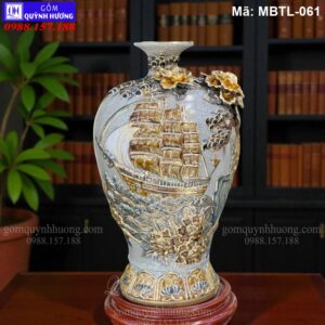 Mai bình tích lộc men rạn đắp nổi cảnh Thuyền Buồm vẽ vàng 24K mã MBTL-061