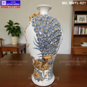 Mai bình tích lộc phong thủy đắp nổi Công Đào nền màu Trắng mã MBTL-021